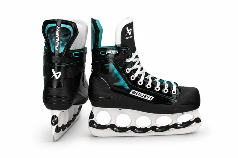 Bauer Supreme F15 als Paar mit weißem t-blade System und schwarzen Stabilisatoren
